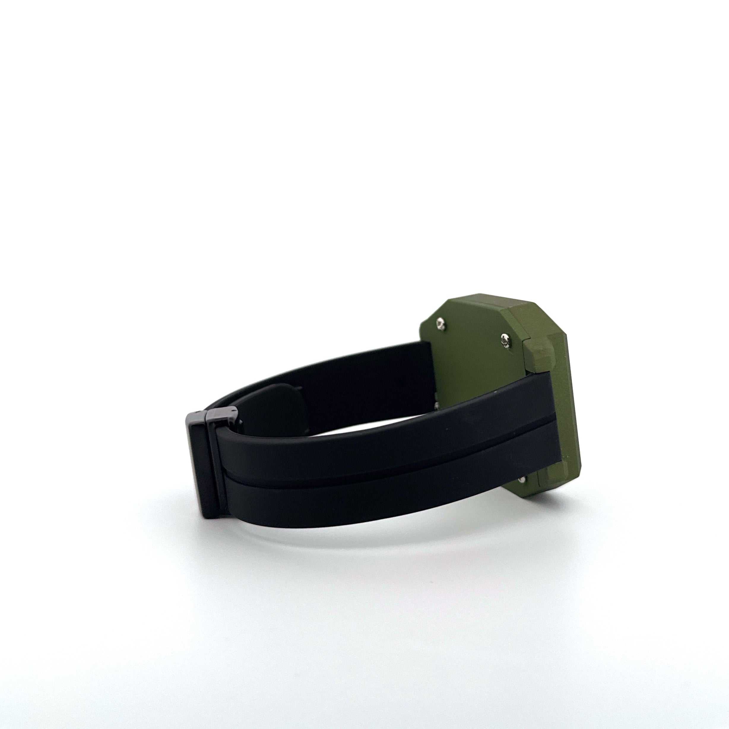 Wrist Mag Sage Green